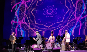 Jazz article: Bob Weir and Others at the Jazz Foundation of America Gala Concert at the Apollo Theater