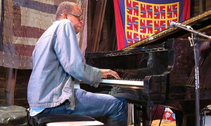 Jazz article: Matthew Shipp: Poetic Connection