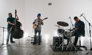 Jazz article: Charlie Ballantine: Jazz Guitar Without Borders
