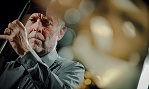 Interview with Dave Holland: Through the Years by Roberto Cifarelli