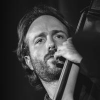 Read "I 10 CD nel CD-Player di... Matteo Bortone" reviewed by Vincenzo Roggero