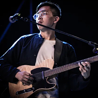 Andrew Cheng photo