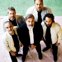 Electro Deluxe photo