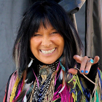 Buffy Sainte-Marie photo
