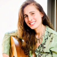 Basya Schechter photo