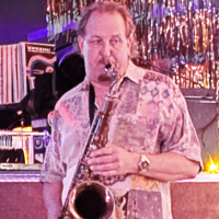 Robert Zuckerman photo