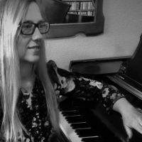 Joyce Todd McBride photo