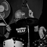 Desmond Travis photo