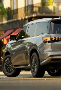 imgi_30_2026-infiniti-qx80-autograph-trim-XL
