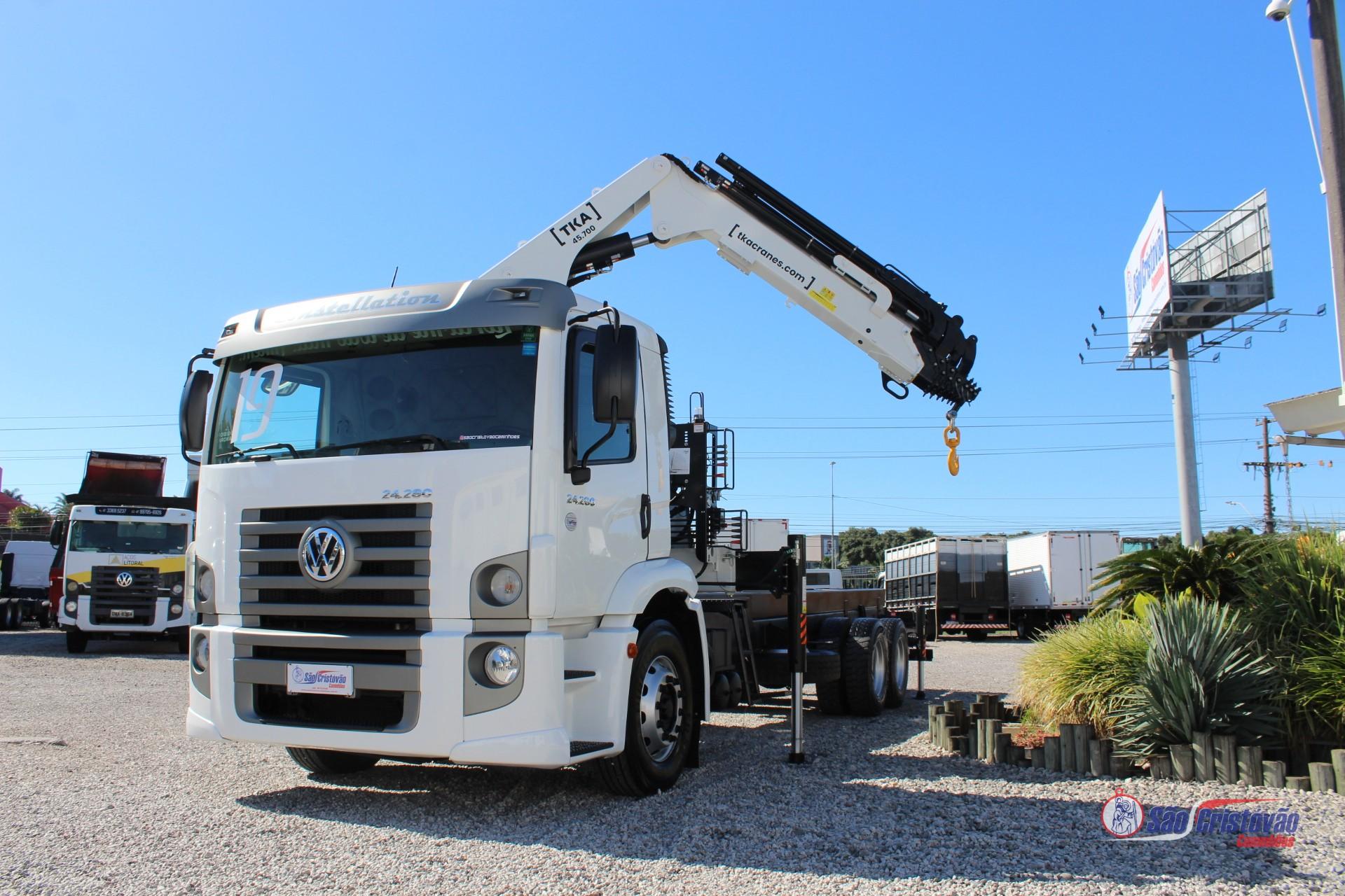 Foto numero 5 do veiculo Volkswagen 24-280  - Branca - 2018/2019
