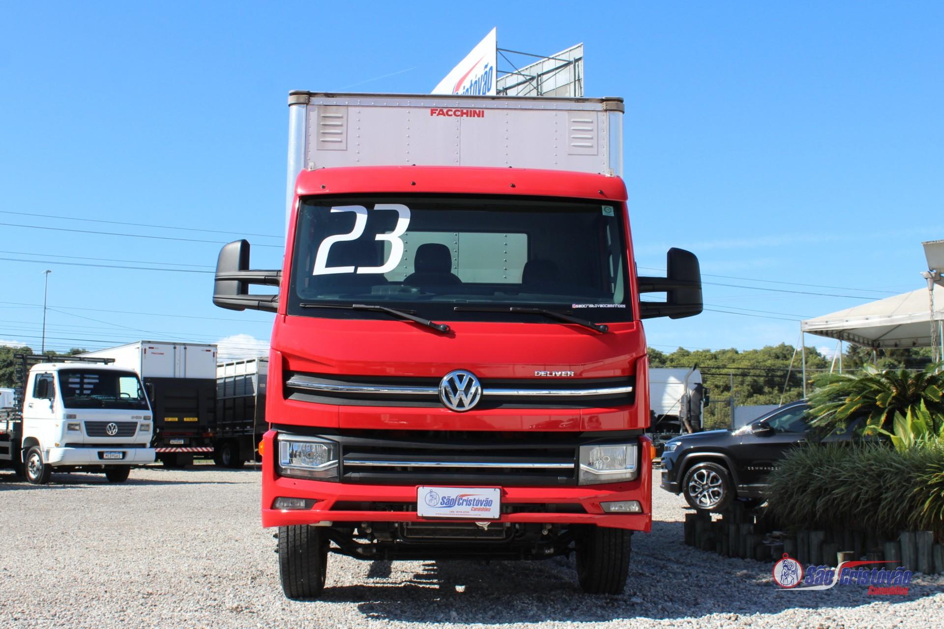 Foto numero 3 do veiculo Volkswagen 11-180  - Vermelha - 2022/2023