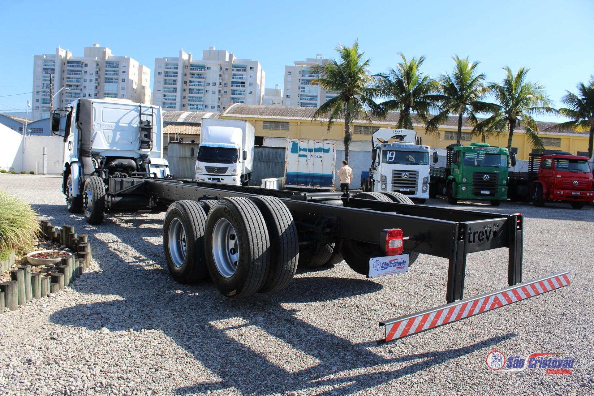 Foto numero 9 do veiculo Volkswagen 24.260  - Branca - 2020/2021