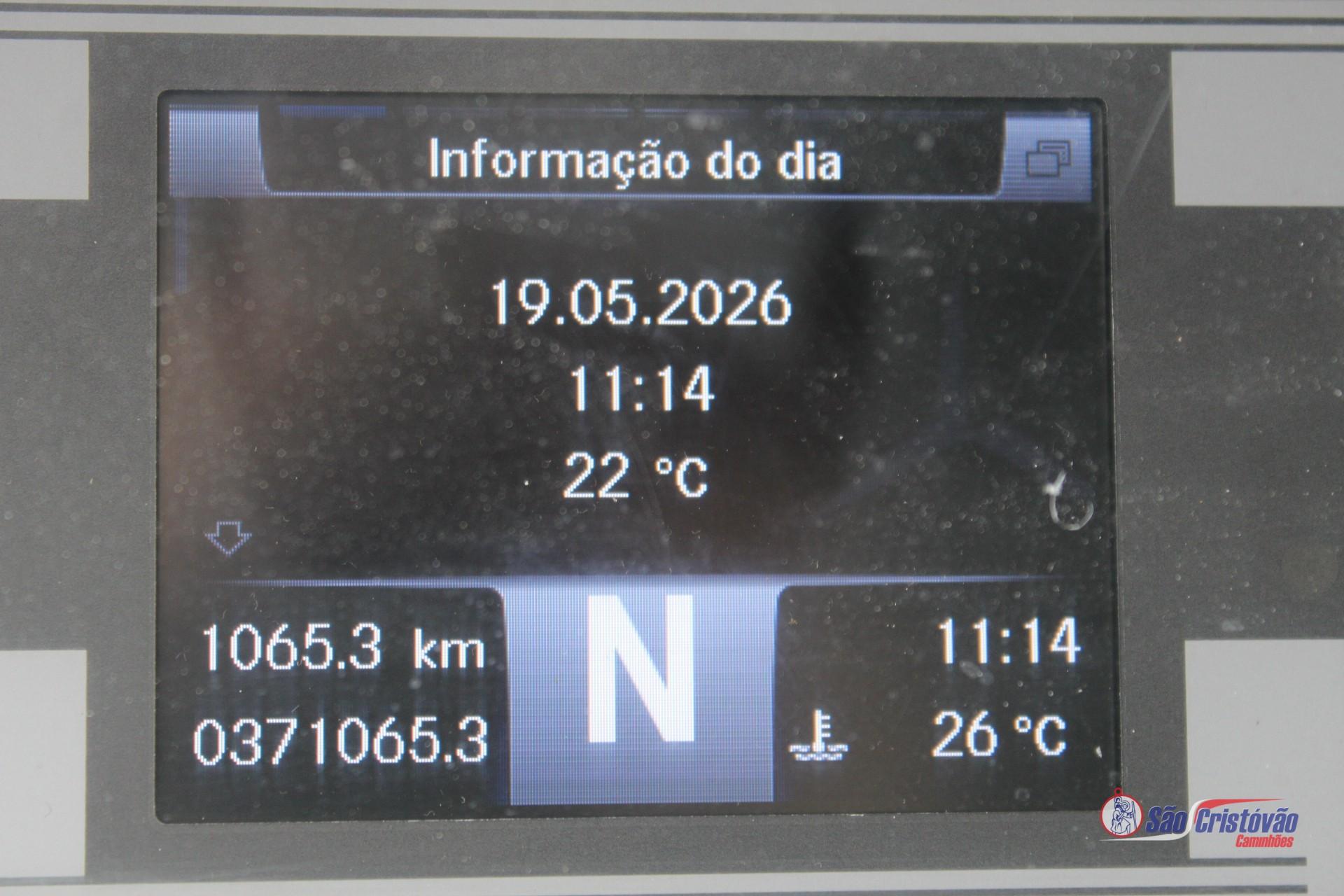 Foto numero 13 do veiculo Mercedes-Benz 1316  - Azul - 2019/2019