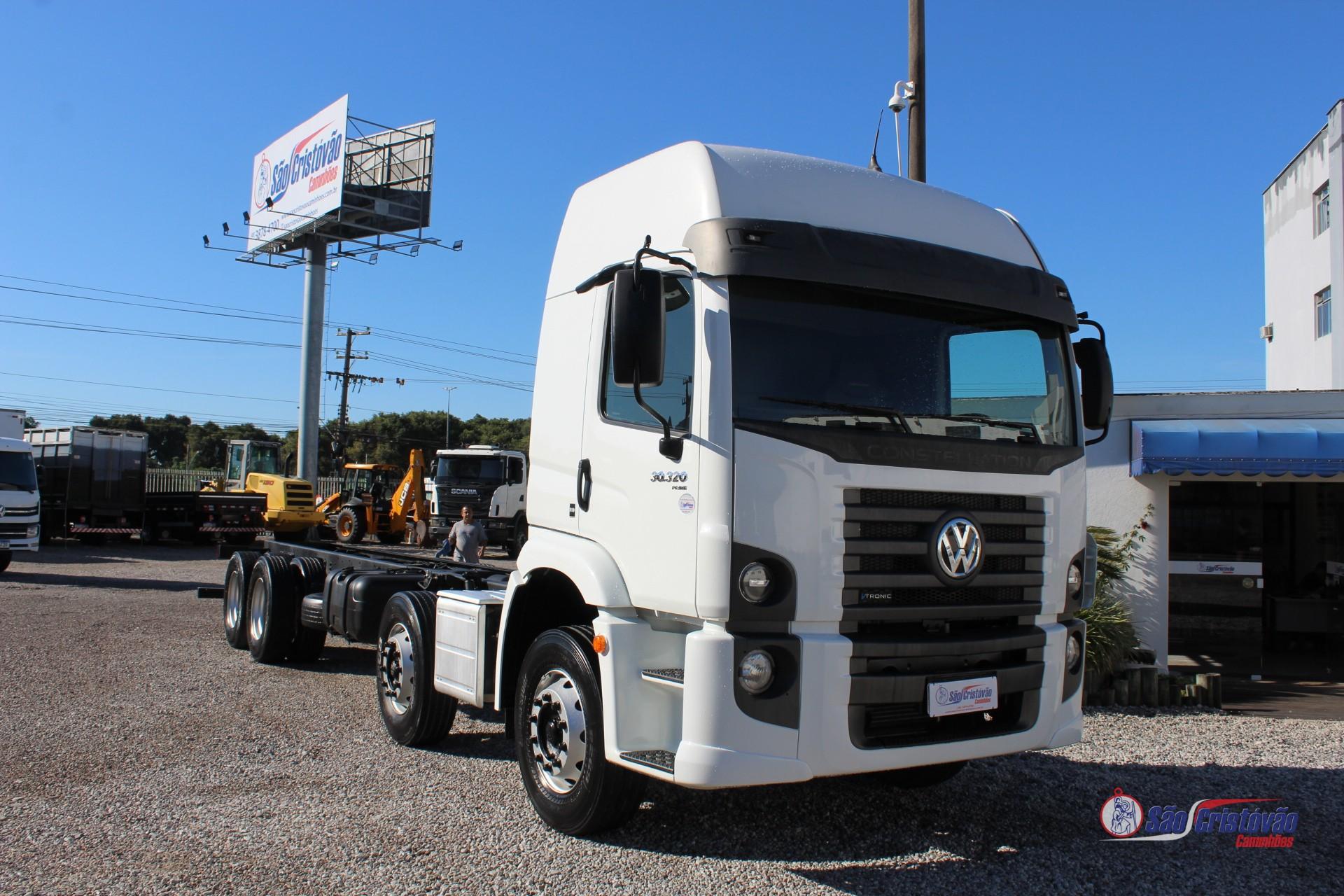 Foto numero 1 do veiculo Volkswagen 30.320 Constellation - Branca - 2023/2024