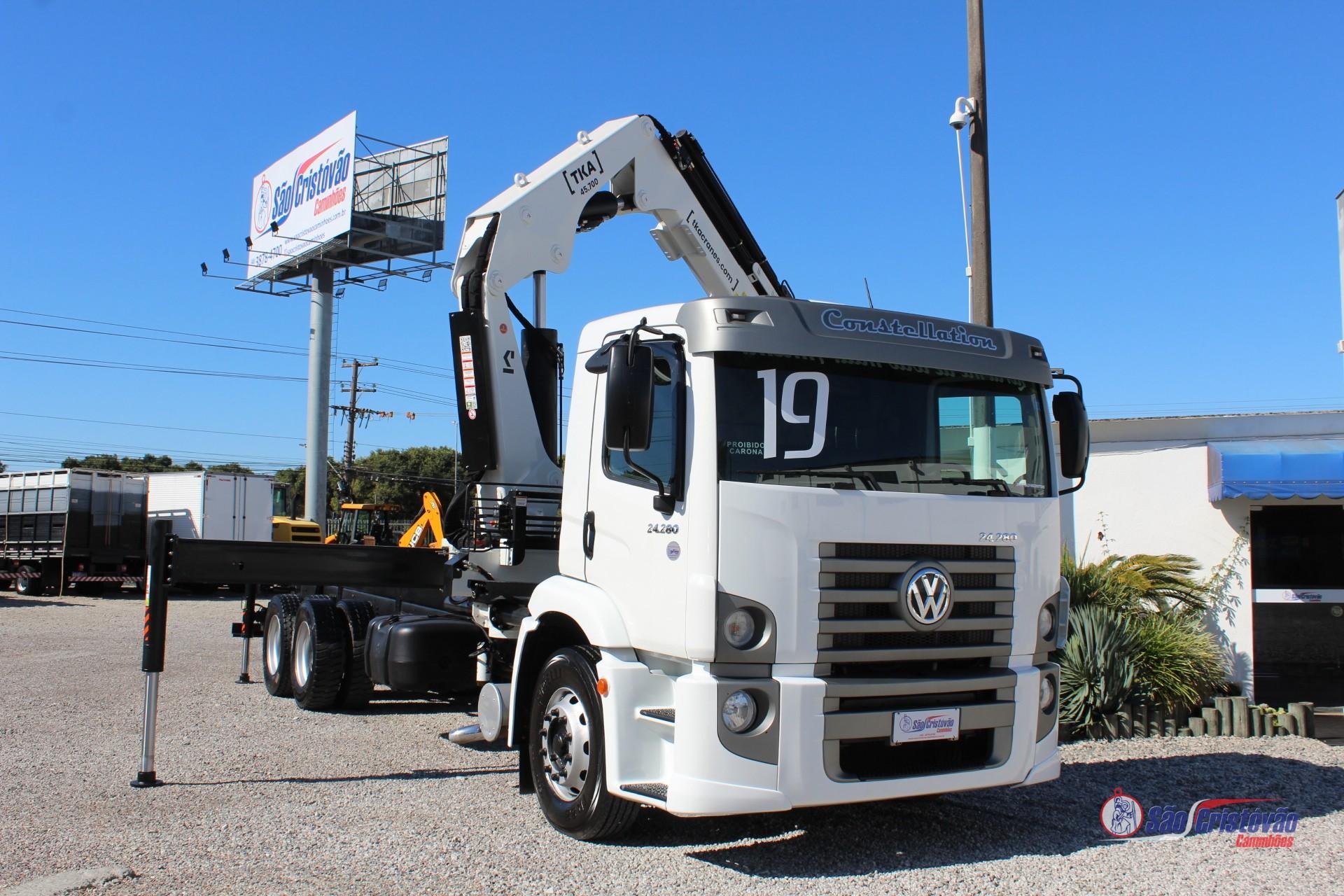 Foto numero 2 do veiculo Volkswagen 24-280  - Branca - 2018/2019