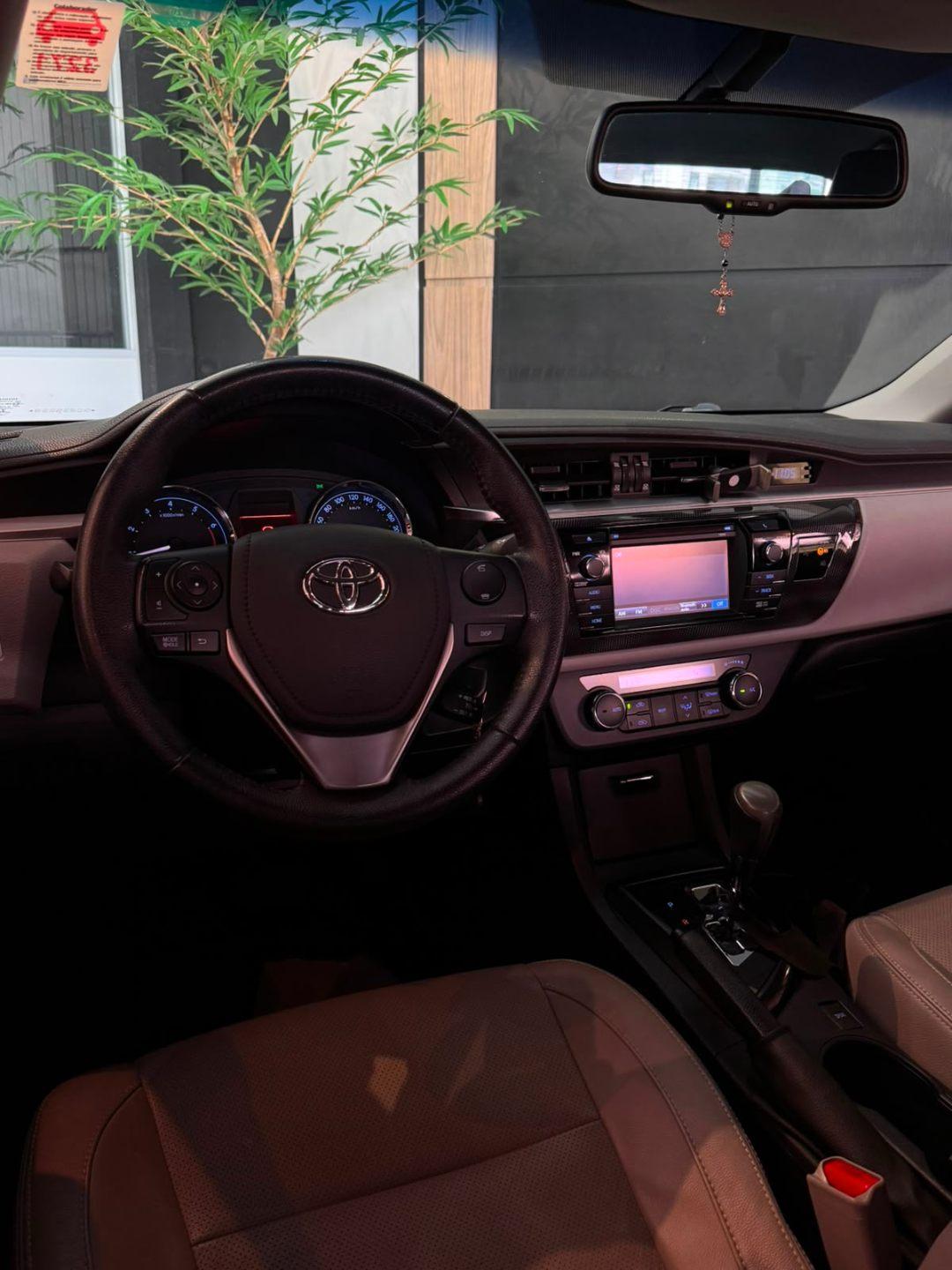 Foto numero 5 do veiculo Toyota Corolla XEI20FLEX - Prata - 2015/2016