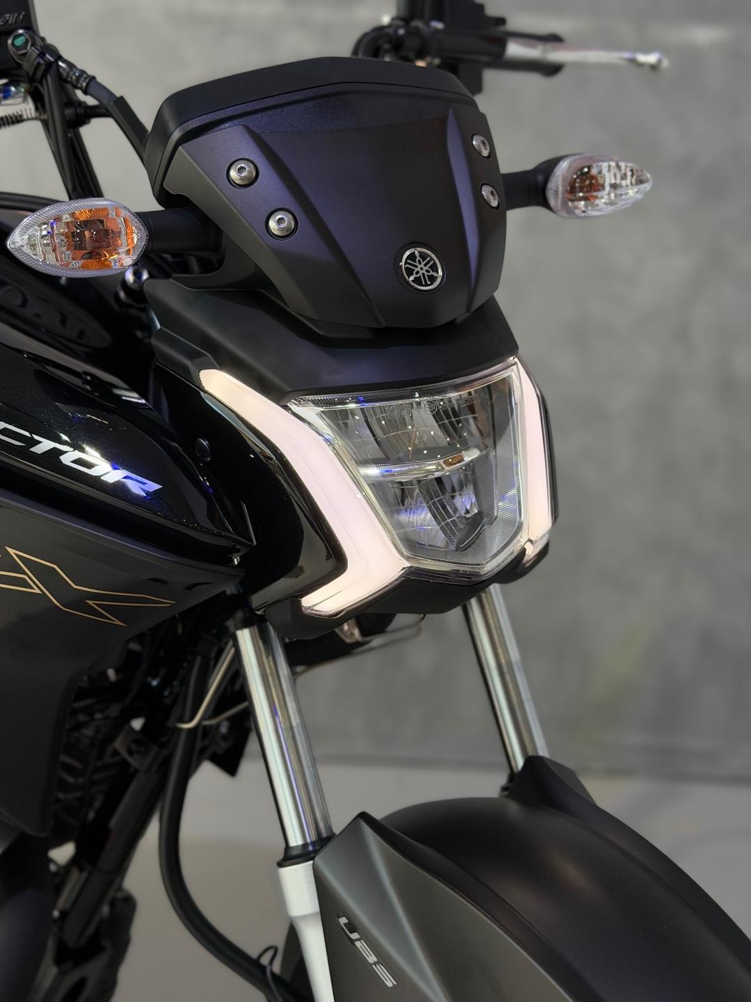 Foto numero 5 do veiculo Yamaha YBR 150 FACTOR DX FLEX - Preta - 2026/2026