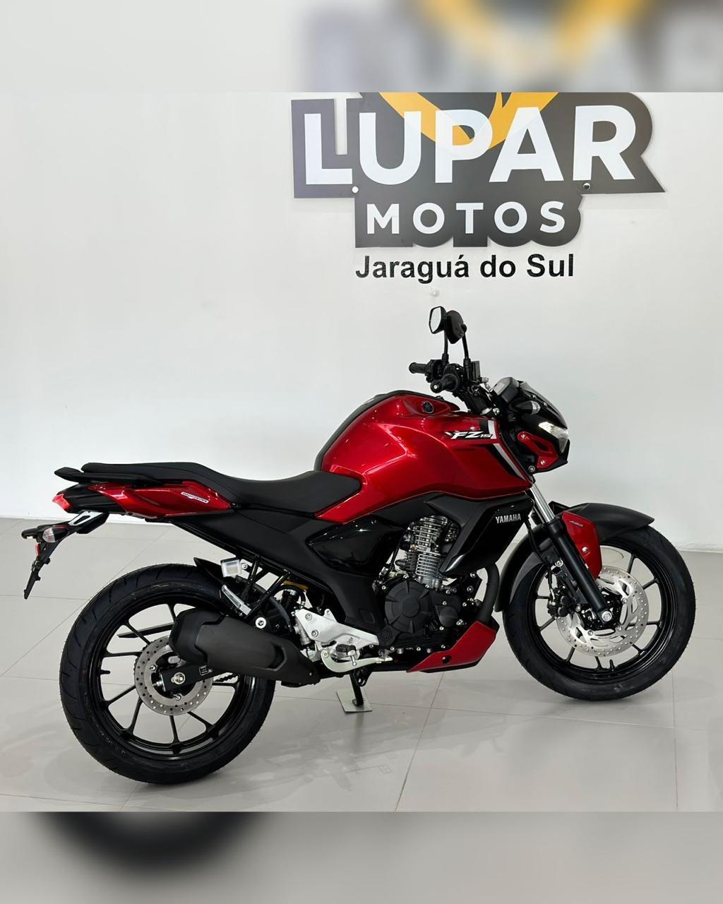 Foto numero 7 do veiculo Yamaha Fz FZ15 150 FAZER CONNECTED FLEX - Vermelha - 2026/2026