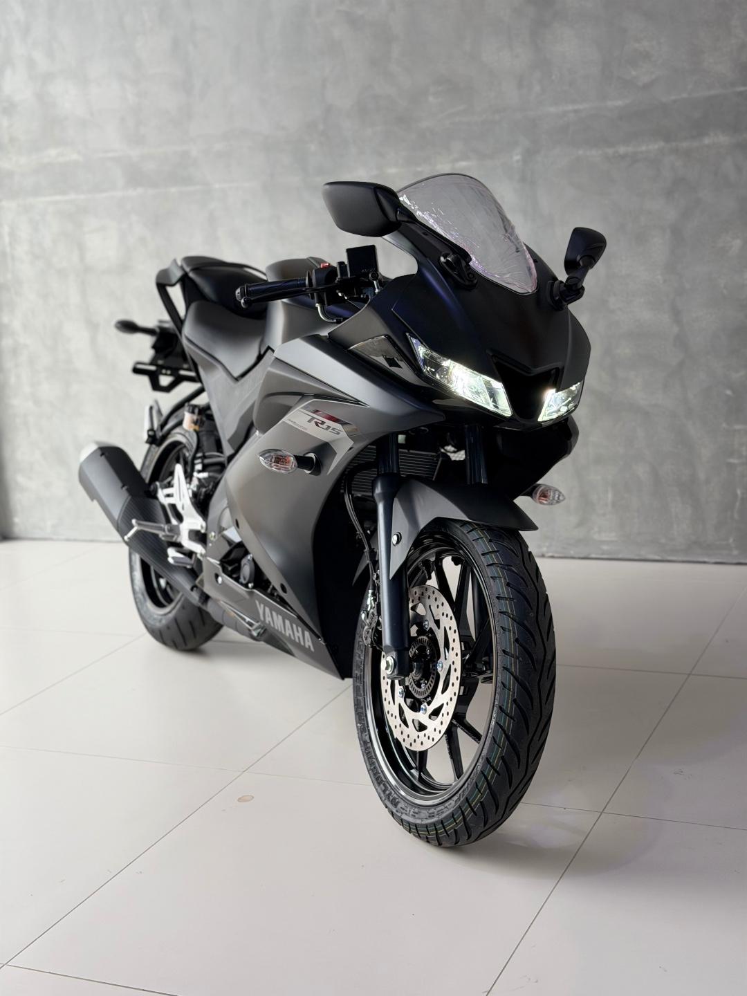 Foto numero 7 do veiculo Yamaha YZF R-15 155 ABS - Preta - 2026/2026