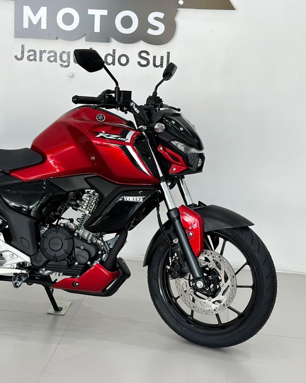Foto numero 2 do veiculo Yamaha Fz FZ15 150 FAZER CONNECTED FLEX - Vermelha - 2026/2026