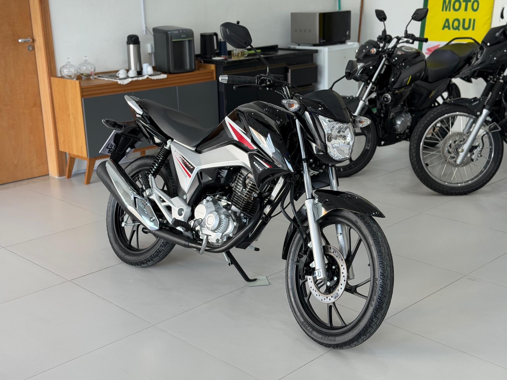 Foto numero 3 do veiculo Honda CG-160 TITAN FLEXONE/Ed.Especial 40 Anos - Preta - 2016/2016