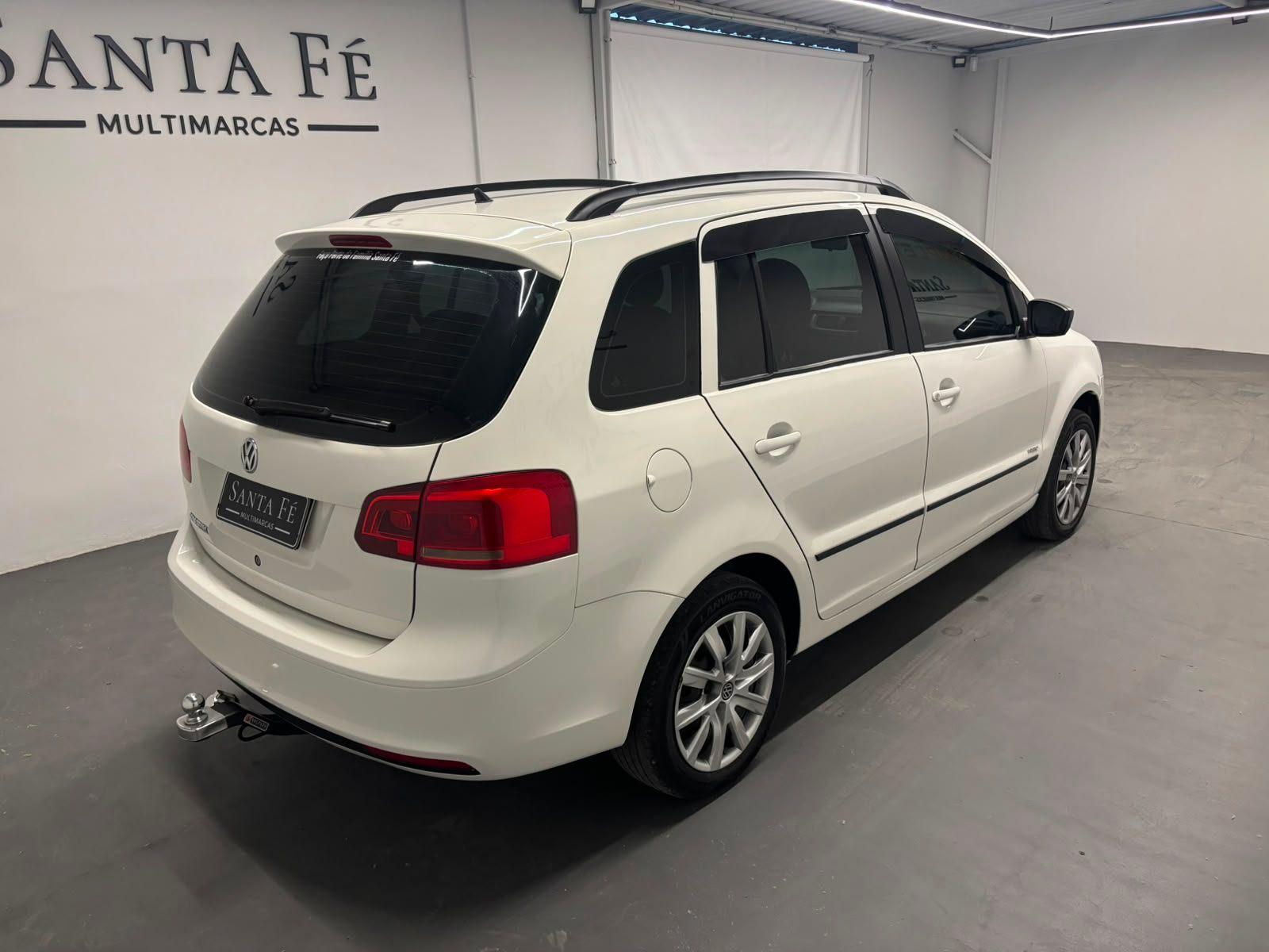 Volkswagen SpaceFox W/ PAT MA 2014