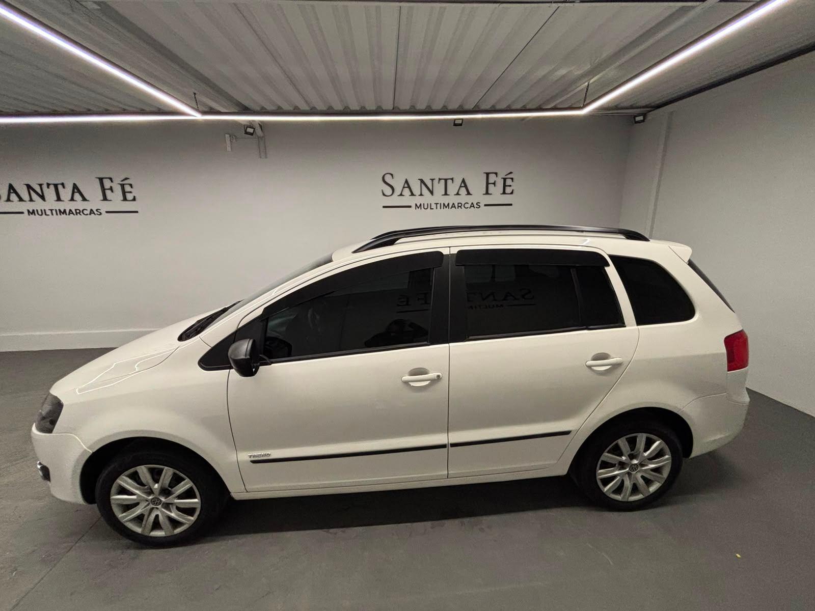 Volkswagen SpaceFox W/ PAT MA 2014