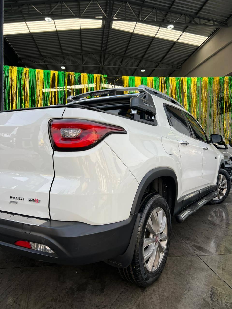 Foto numero 7 do veiculo Fiat Toro Ranch 2.0 16V 4x4 TB Diesel Aut.  - Branca - 2019/2019