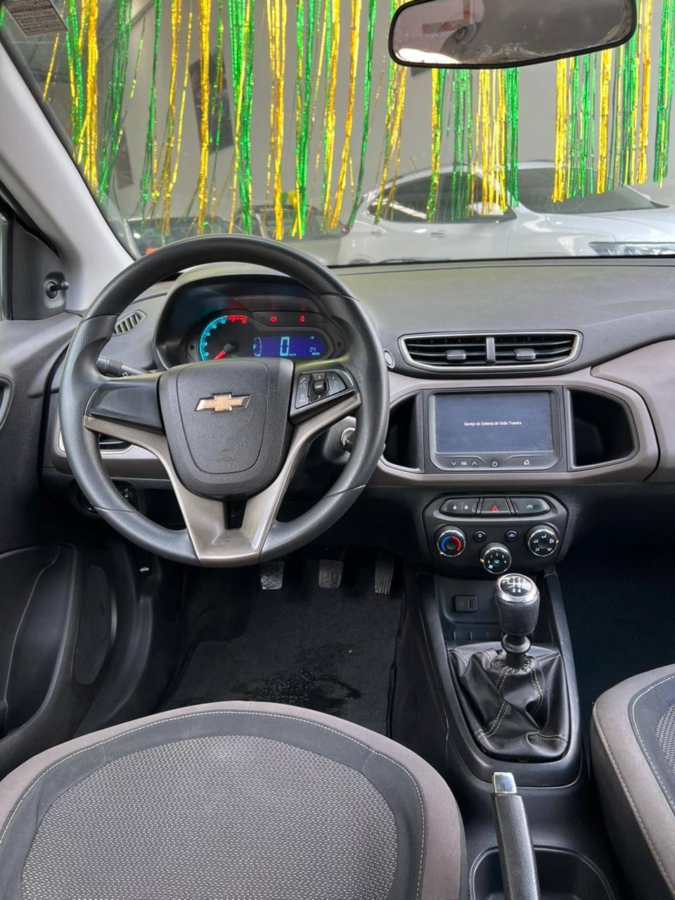 Foto numero 14 do veiculo Chevrolet Prisma Sed. LT 1.0 8V FlexPower 4p  - Branca - 2015/2016