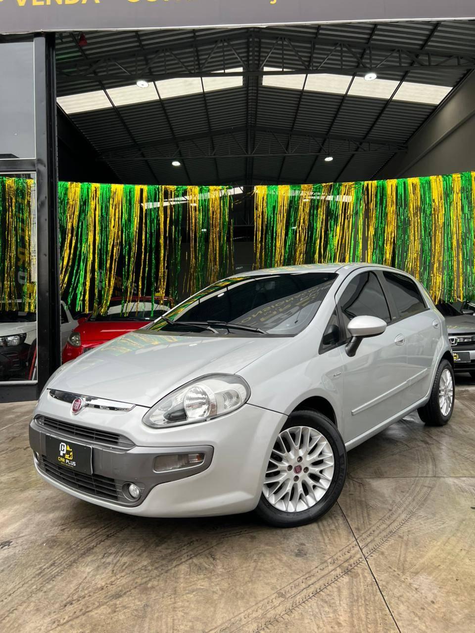 Foto numero 2 do veiculo Fiat Punto ESSENCE 1.6 Flex 16V 5p - Cinza - 2014/2014