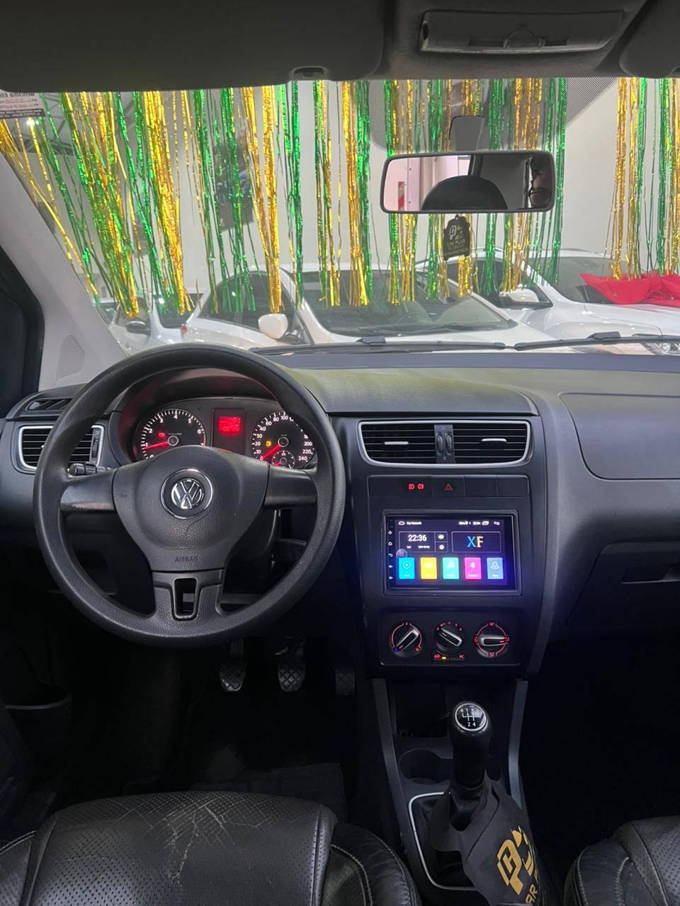 Foto numero 11 do veiculo Volkswagen Fox 1.6 Mi Total Flex 8V 5p  - Prata - 2013/2013
