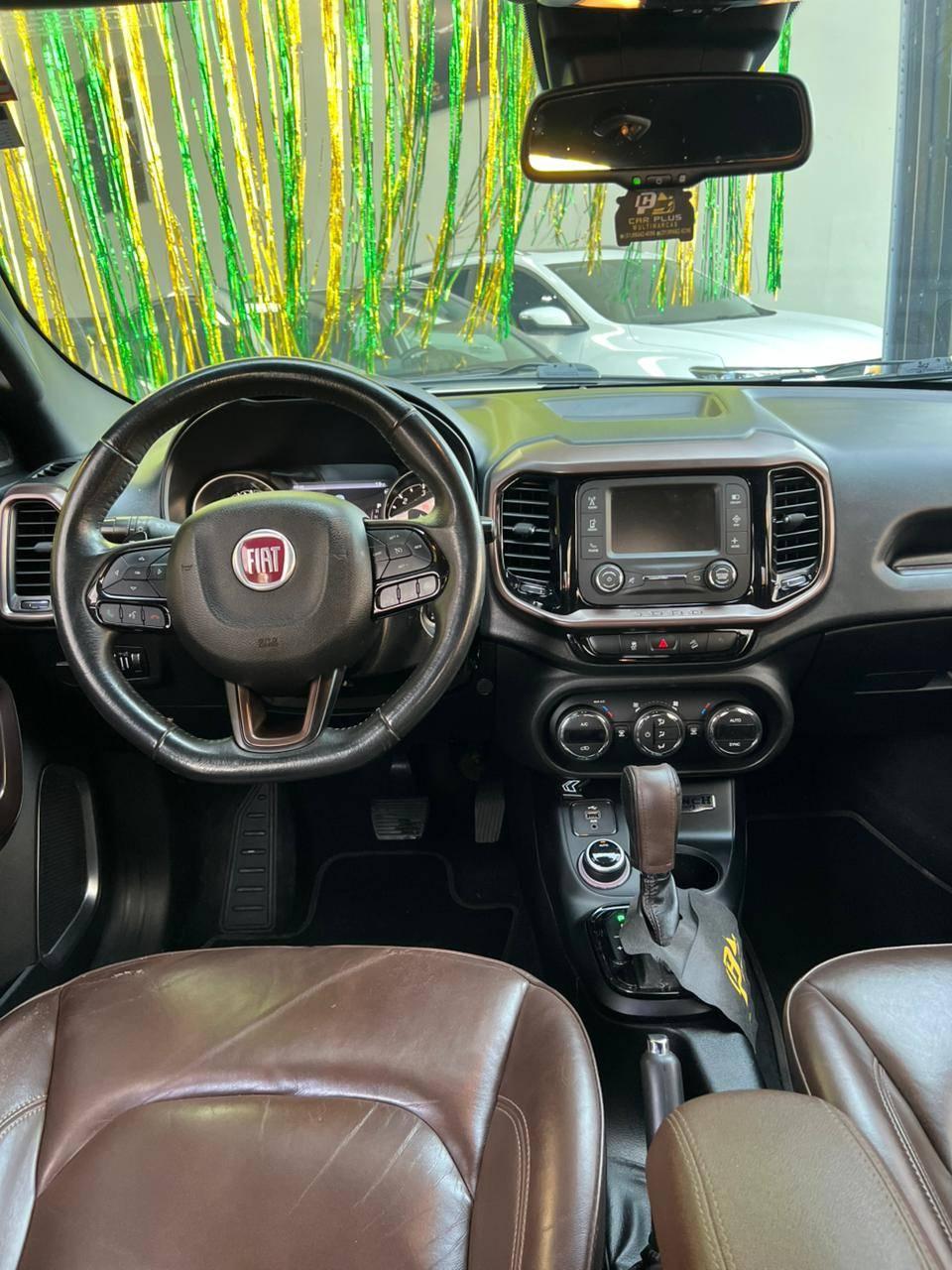 Foto numero 14 do veiculo Fiat Toro Ranch 2.0 16V 4x4 TB Diesel Aut.  - Branca - 2019/2019