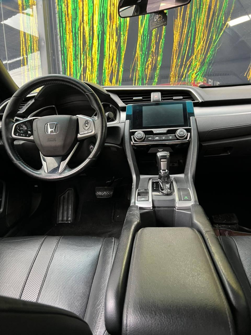 Foto numero 6 do veiculo Honda Civic Sedan EXL 2.0 Flex 16V Aut.4p  - Prata - 2017/2017