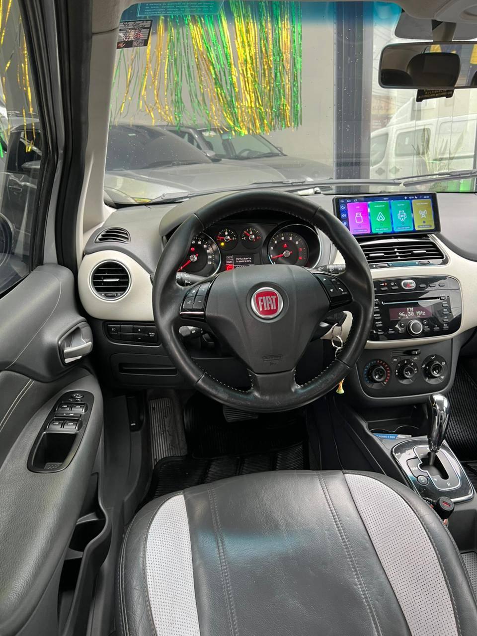 Foto numero 11 do veiculo Fiat Punto ESSENCE 1.6 Flex 16V 5p - Cinza - 2014/2014