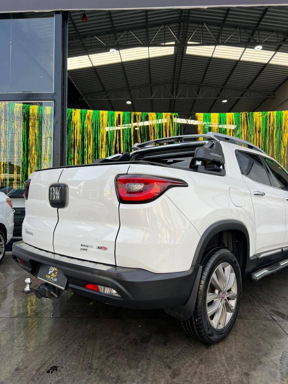 Foto numero 6 do veiculo Fiat Toro Ranch 2.0 16V 4x4 TB Diesel Aut.  - Branca - 2019/2019