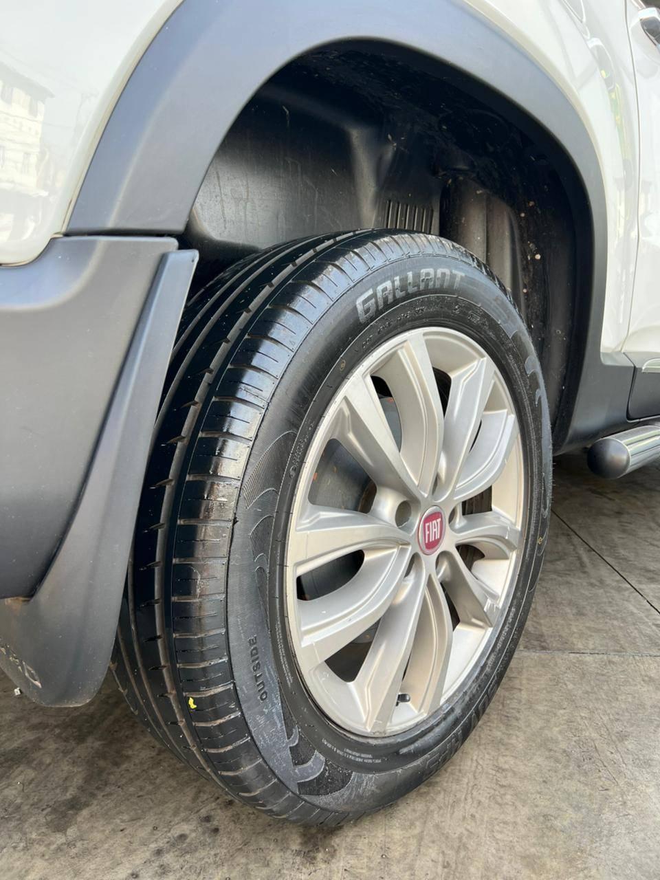 Foto numero 22 do veiculo Fiat Toro Ranch 2.0 16V 4x4 TB Diesel Aut.  - Branca - 2019/2019
