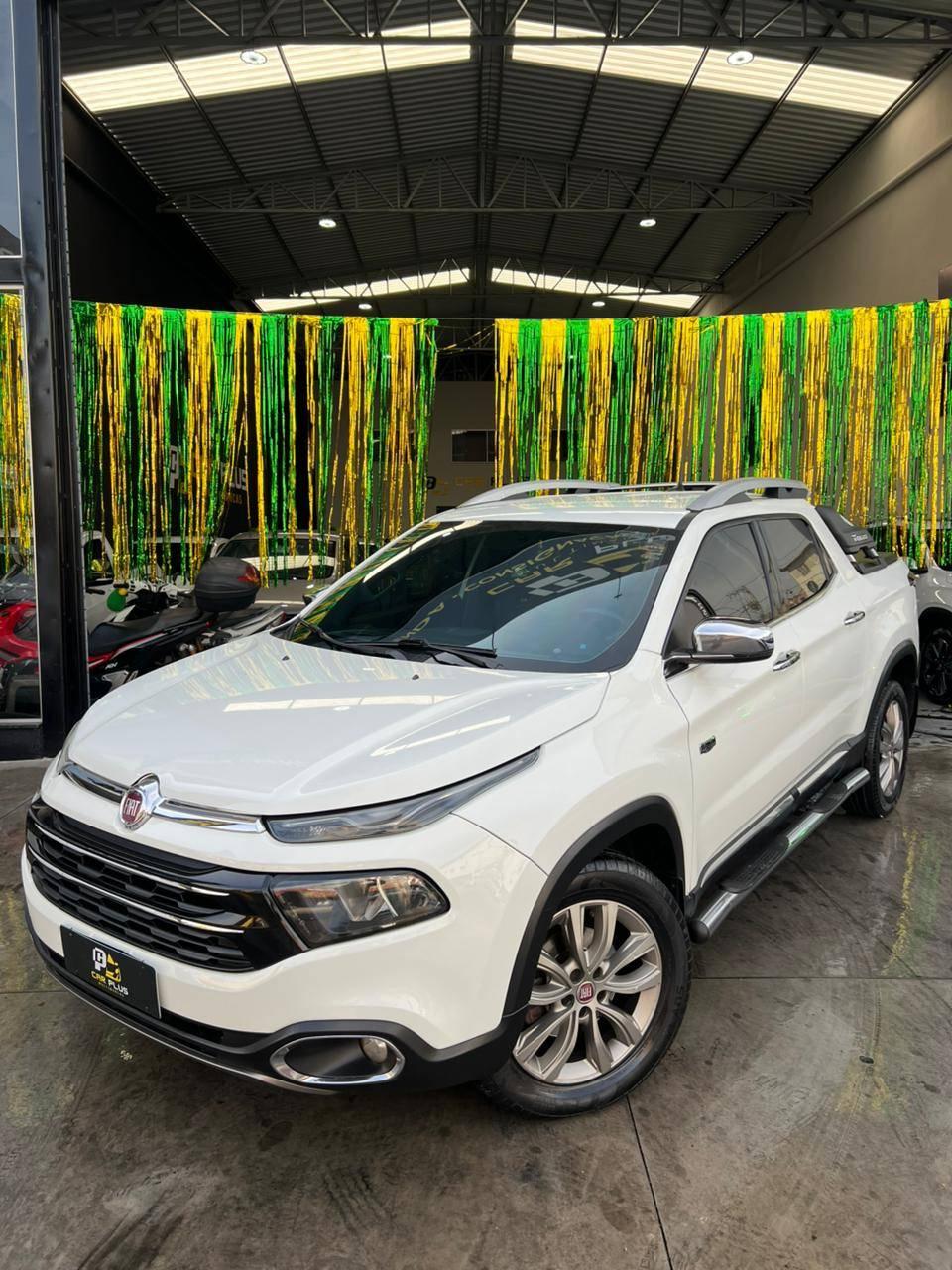Foto numero 4 do veiculo Fiat Toro Ranch 2.0 16V 4x4 TB Diesel Aut.  - Branca - 2019/2019