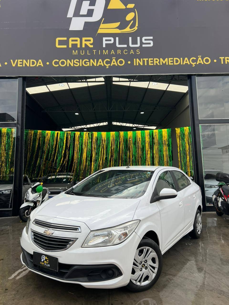 Foto numero 2 do veiculo Chevrolet Prisma Sed. LT 1.0 8V FlexPower 4p  - Branca - 2015/2016