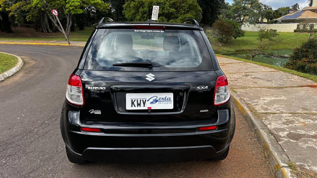 Foto numero 8 do veiculo Suzuki SX4 2.0 16V 145cv 4WD 5p Mec.  - Preta - 2012/2013