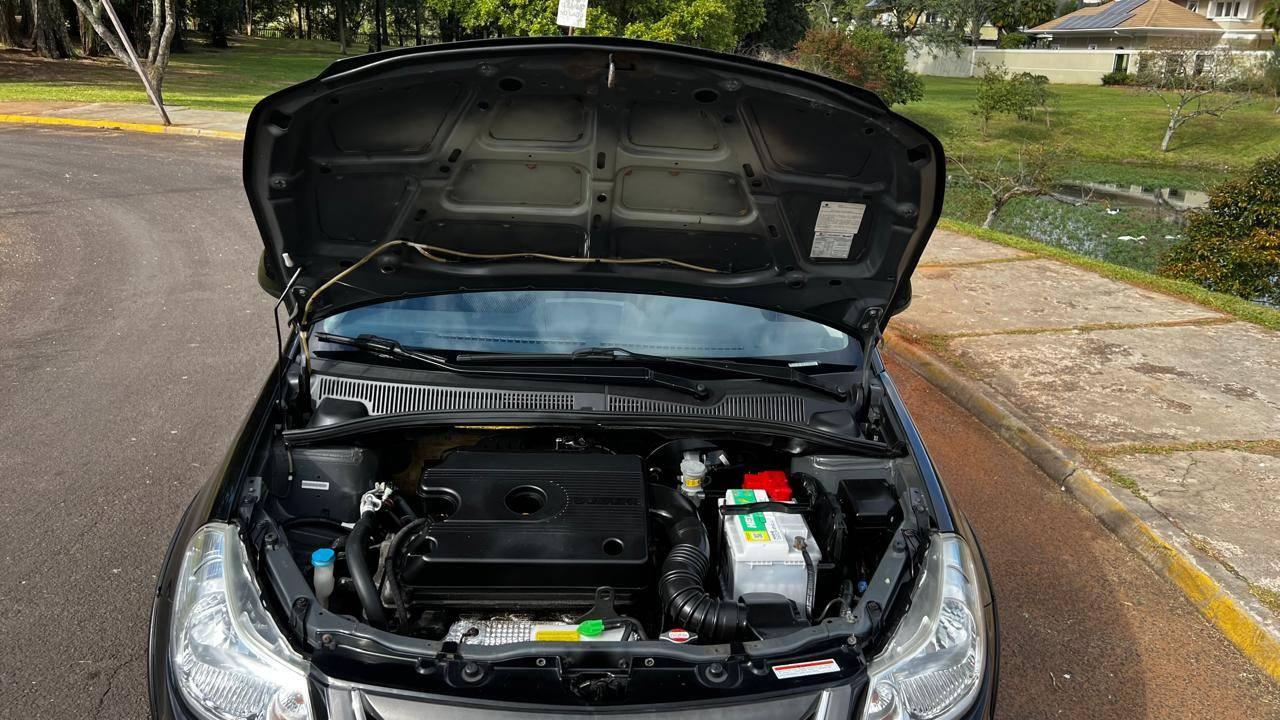 Foto numero 3 do veiculo Suzuki SX4 2.0 16V 145cv 4WD 5p Mec.  - Preta - 2012/2013