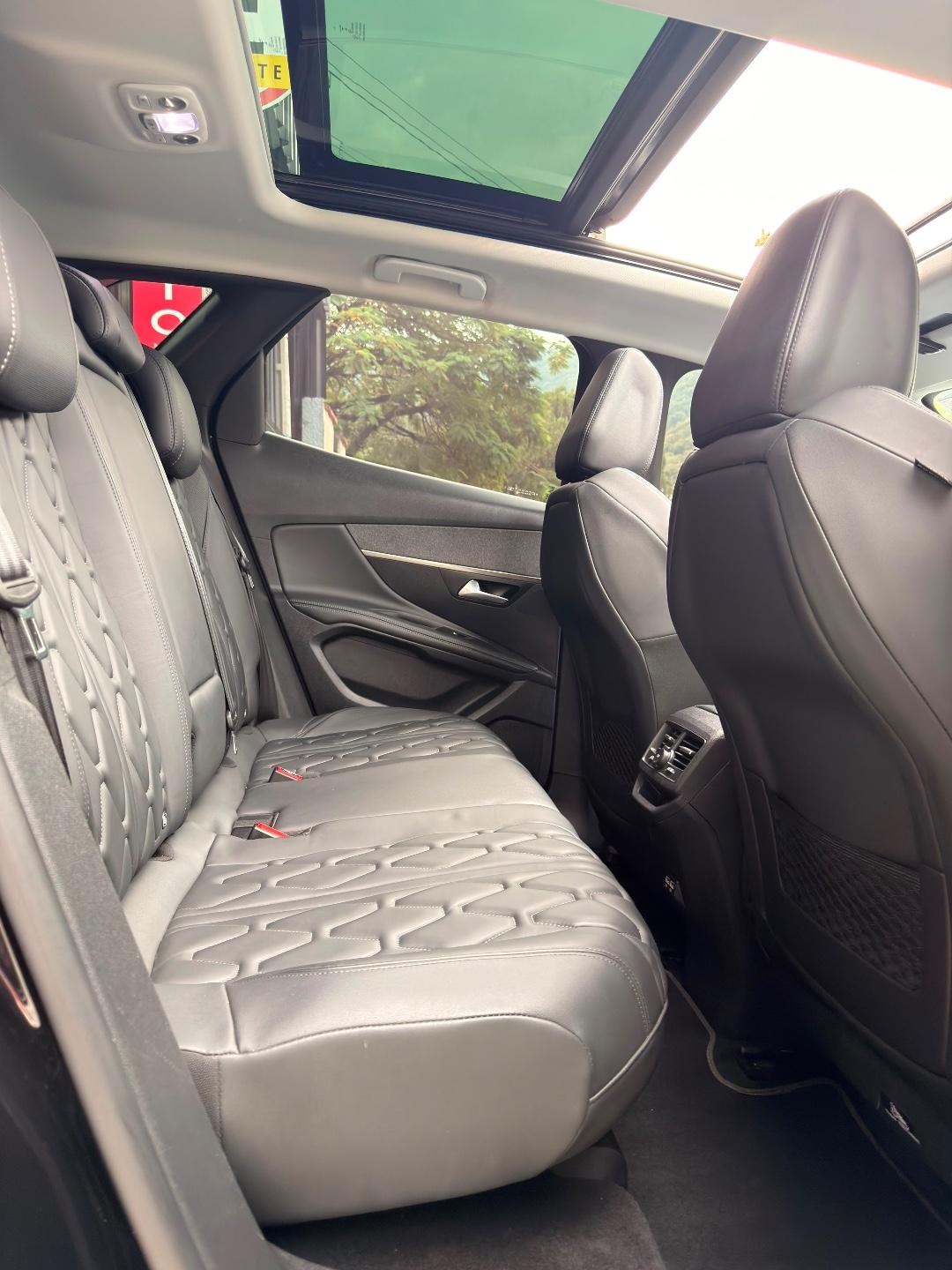 Foto numero 11 do veiculo Peugeot 3008 Griffe 1.6 Turbo 16V 5p Aut.  - Preta - 2022/2023