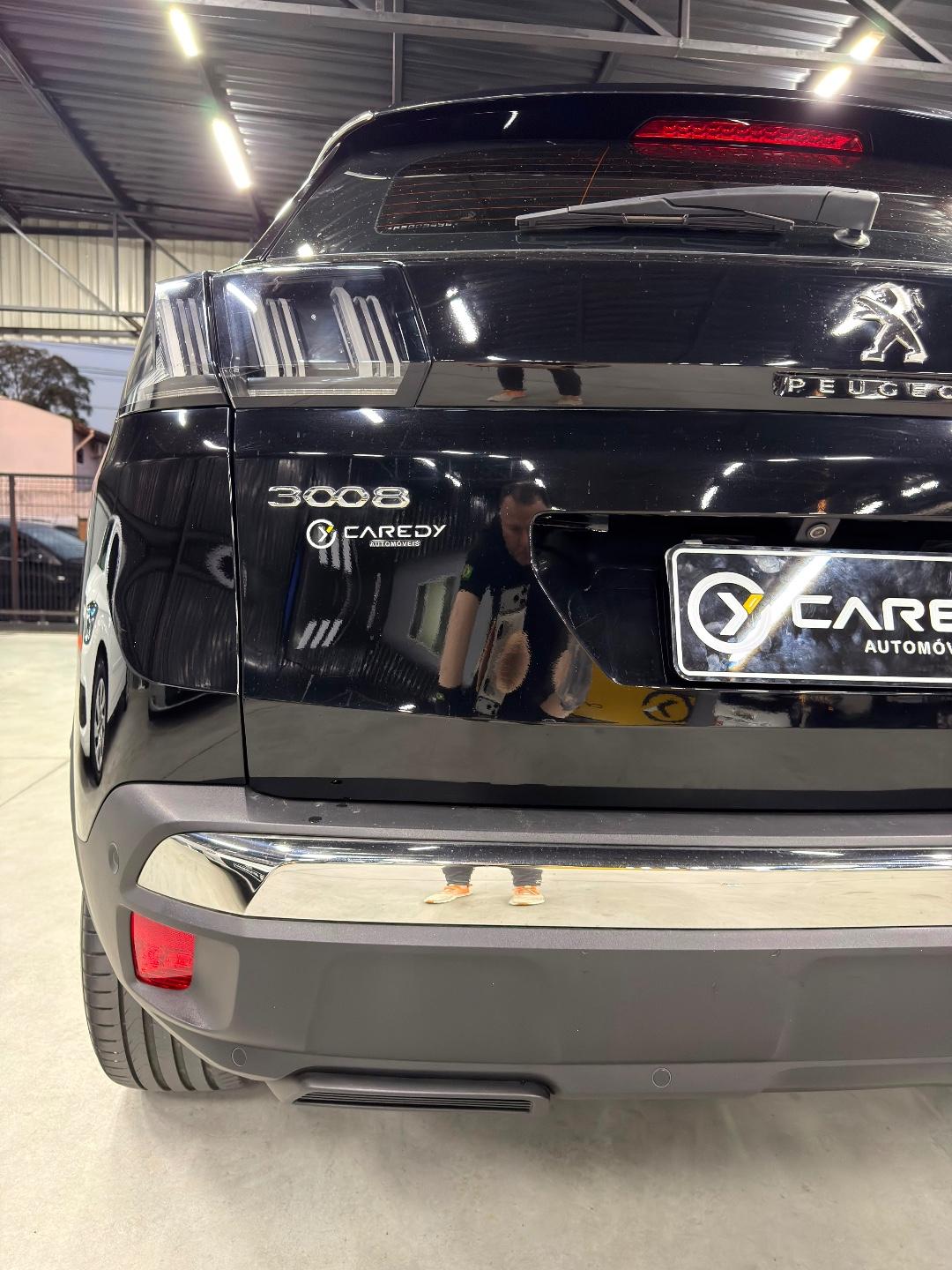 Foto numero 2 do veiculo Peugeot 3008 Griffe 1.6 Turbo 16V 5p Aut.  - Preta - 2022/2023