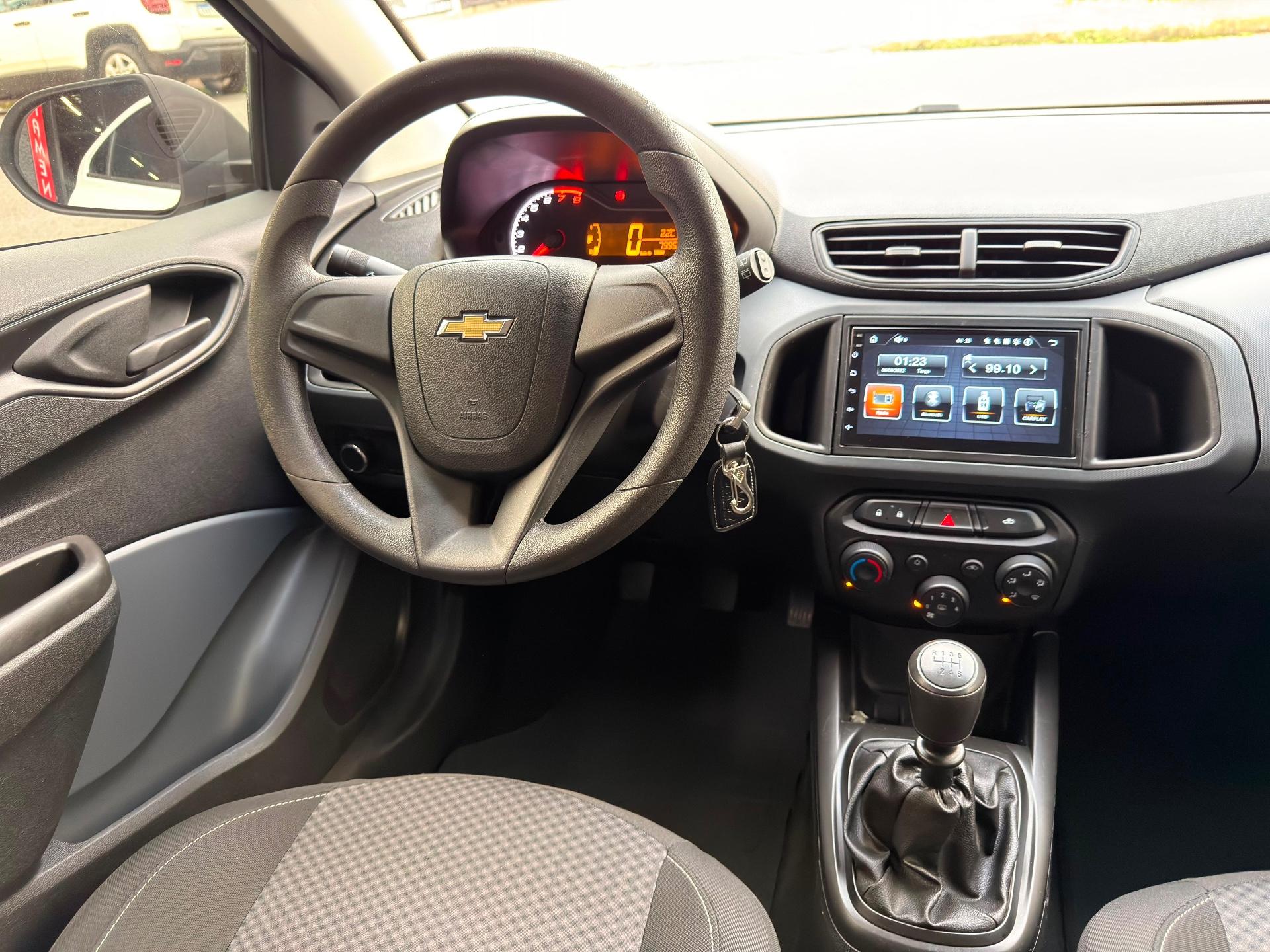 Foto numero 11 do veiculo Chevrolet Onix HATCH Joy 1.0 8V Flex 5p Mec.  - Branca - 2019/2020