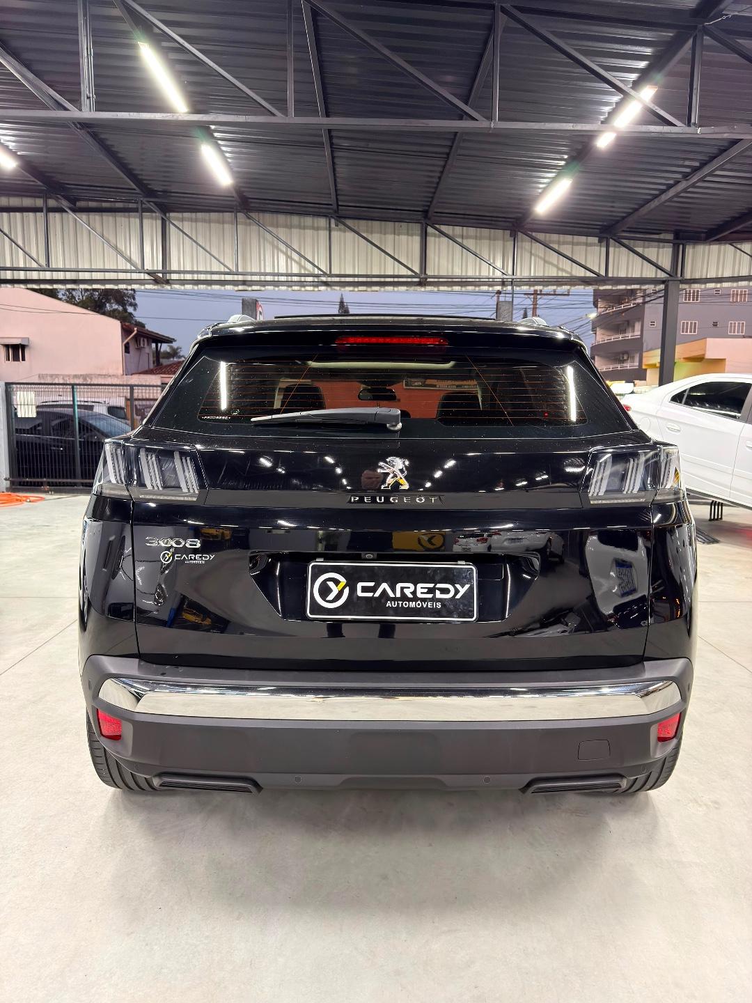 Foto numero 5 do veiculo Peugeot 3008 Griffe 1.6 Turbo 16V 5p Aut.  - Preta - 2022/2023