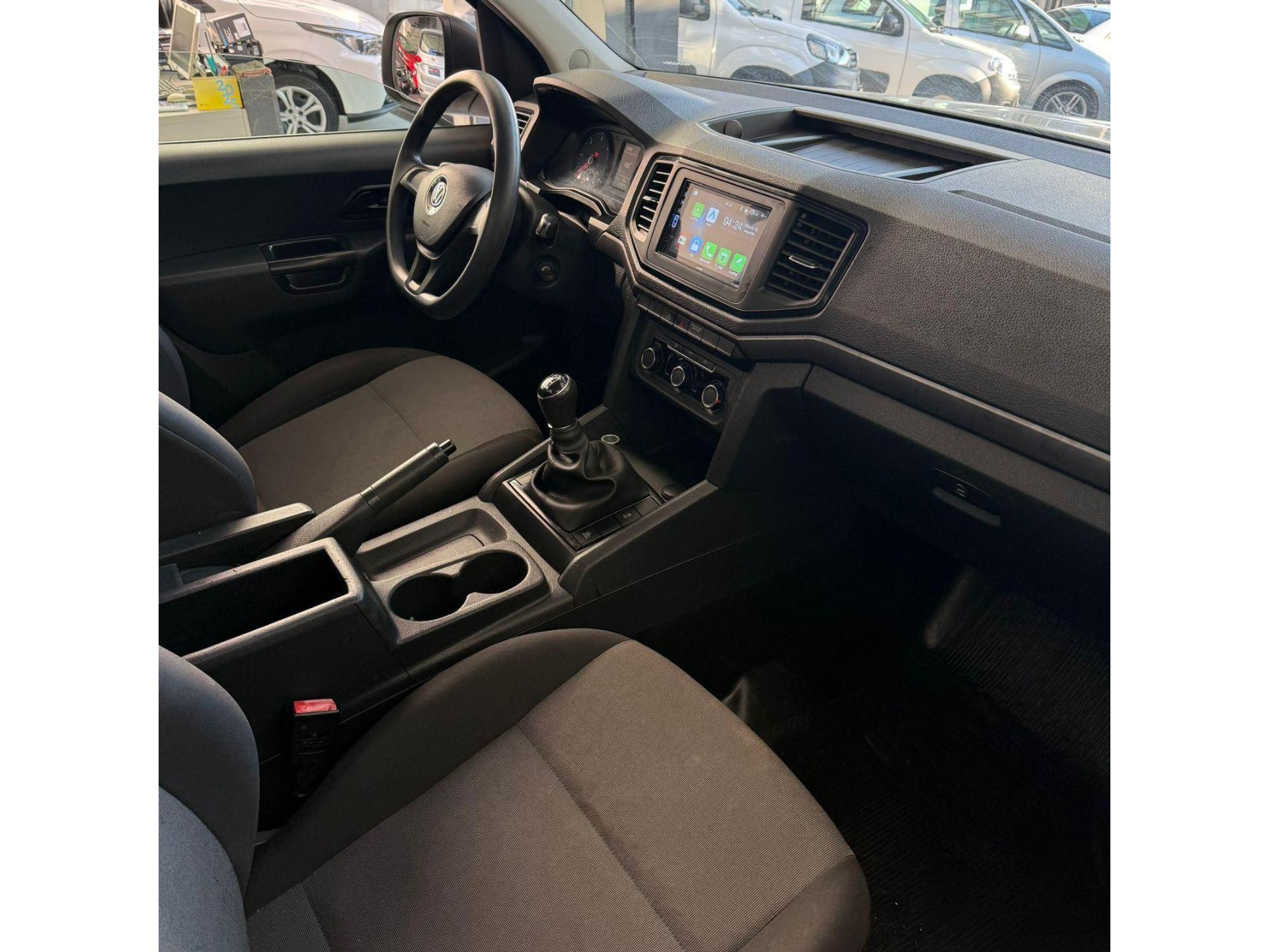 Foto numero 6 do veiculo Volkswagen Amarok CS 2.0 - Branca - 2019/2019