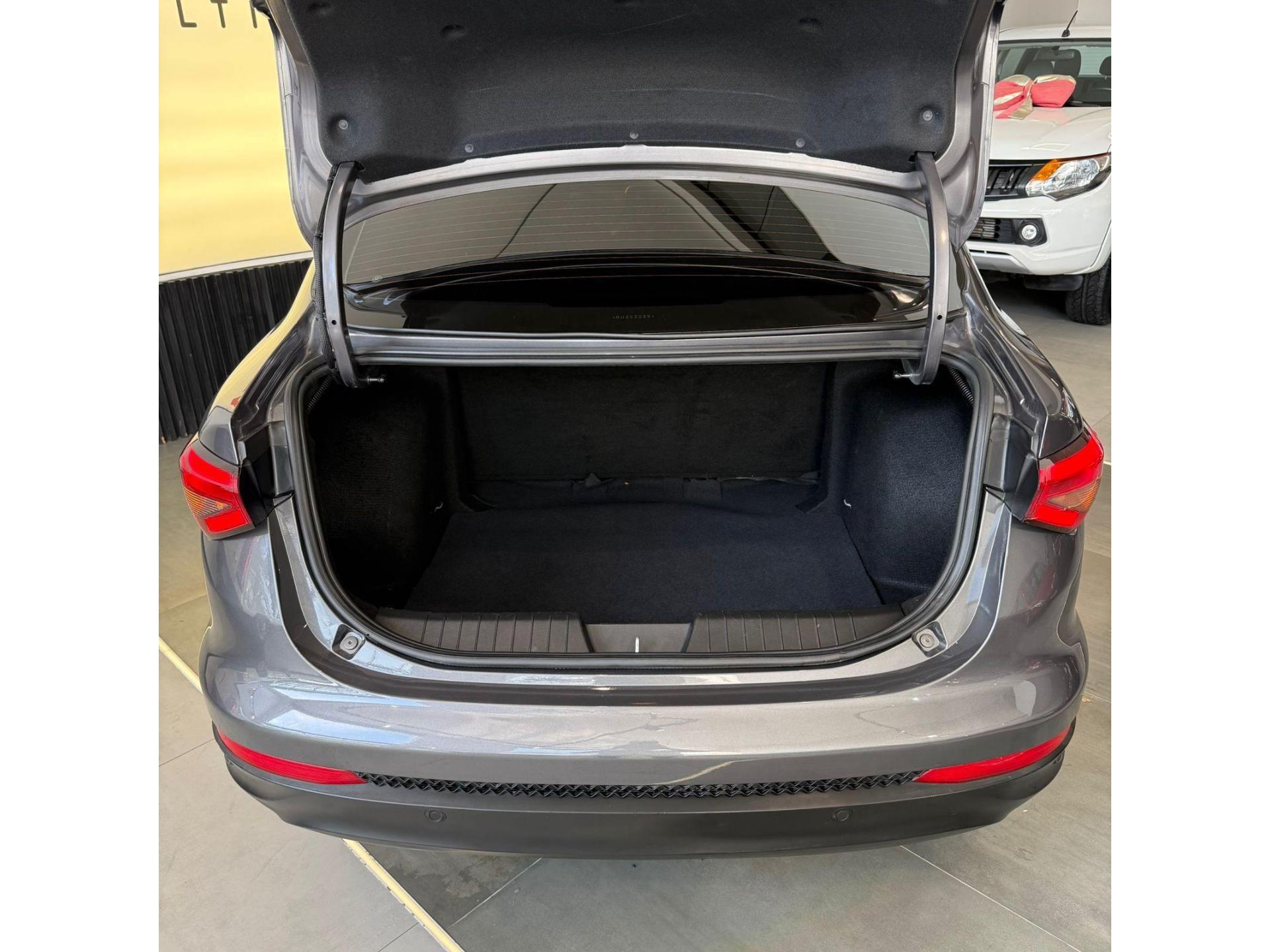 Foto numero 7 do veiculo Fiat Cronos DRIVE 1.0 6V Flex - Cinza - 2023/2024