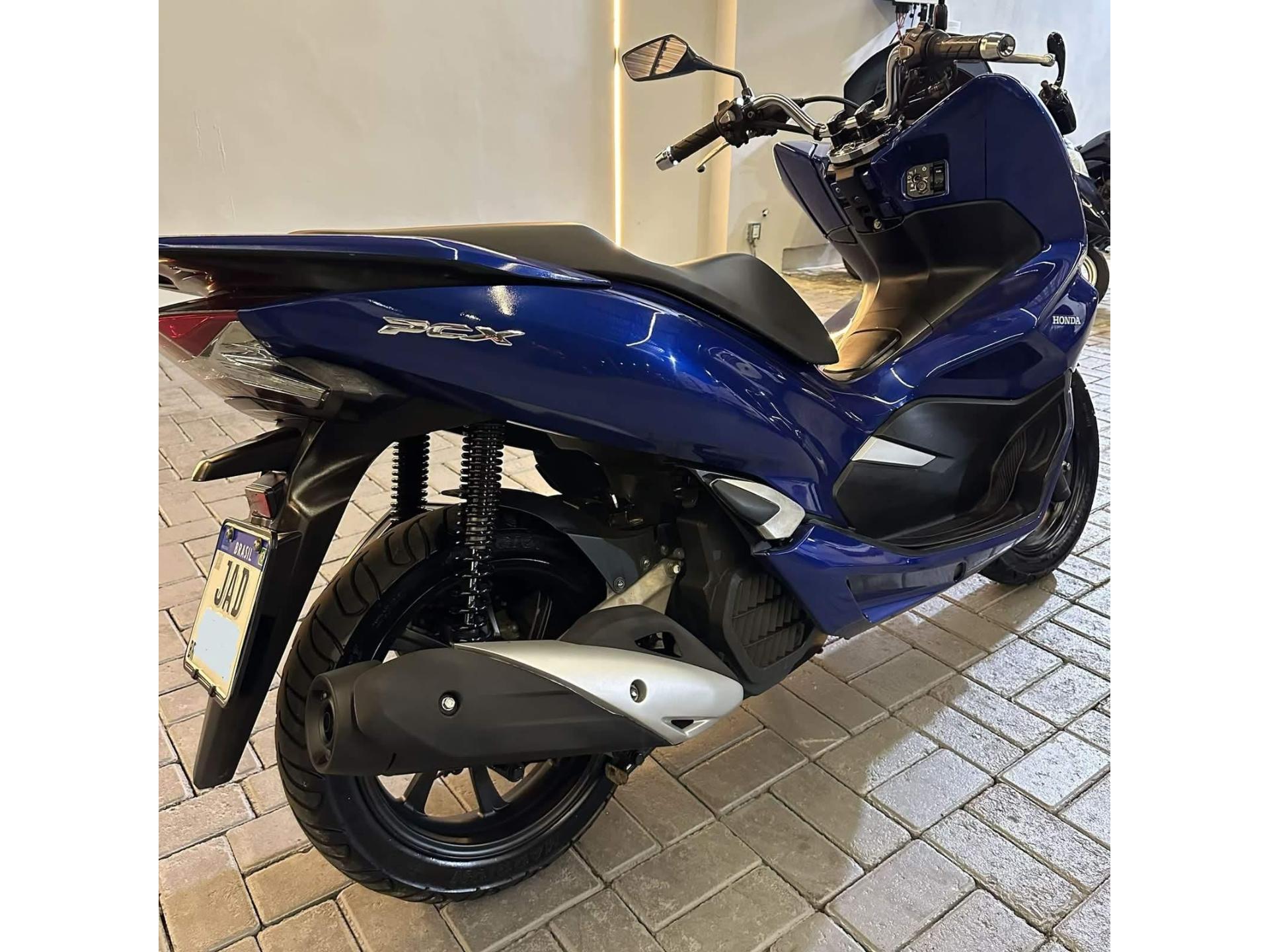 Foto numero 4 do veiculo Honda PCX 150 SPORT - Azul - 2019/2020