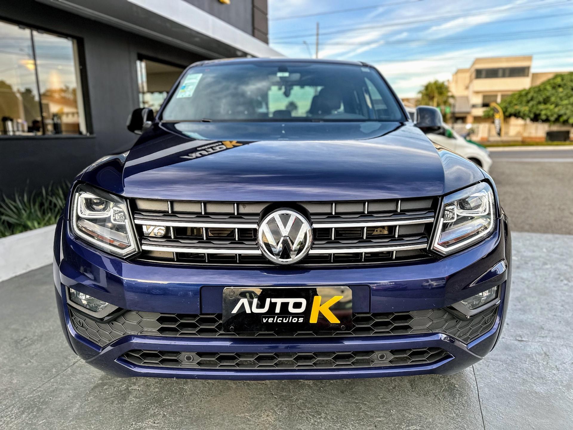 Foto numero 2 do veiculo Volkswagen Amarok Extreme CD 3.0 4x4 TB Dies. Aut.  - Azul - 2023/2024