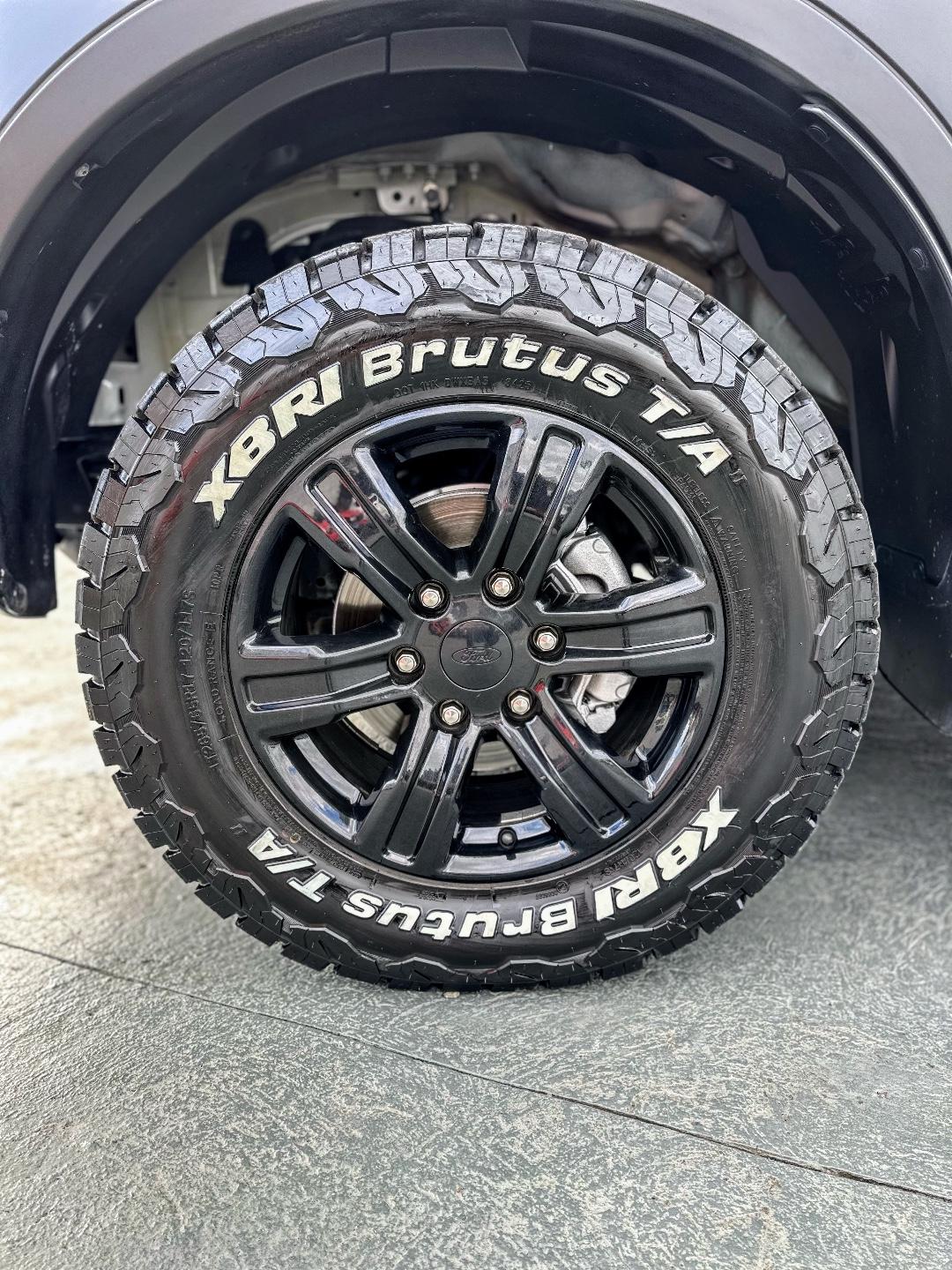 Foto numero 15 do veiculo Ford Ranger /  XLS4STMA32 - Branca - 2022/2023