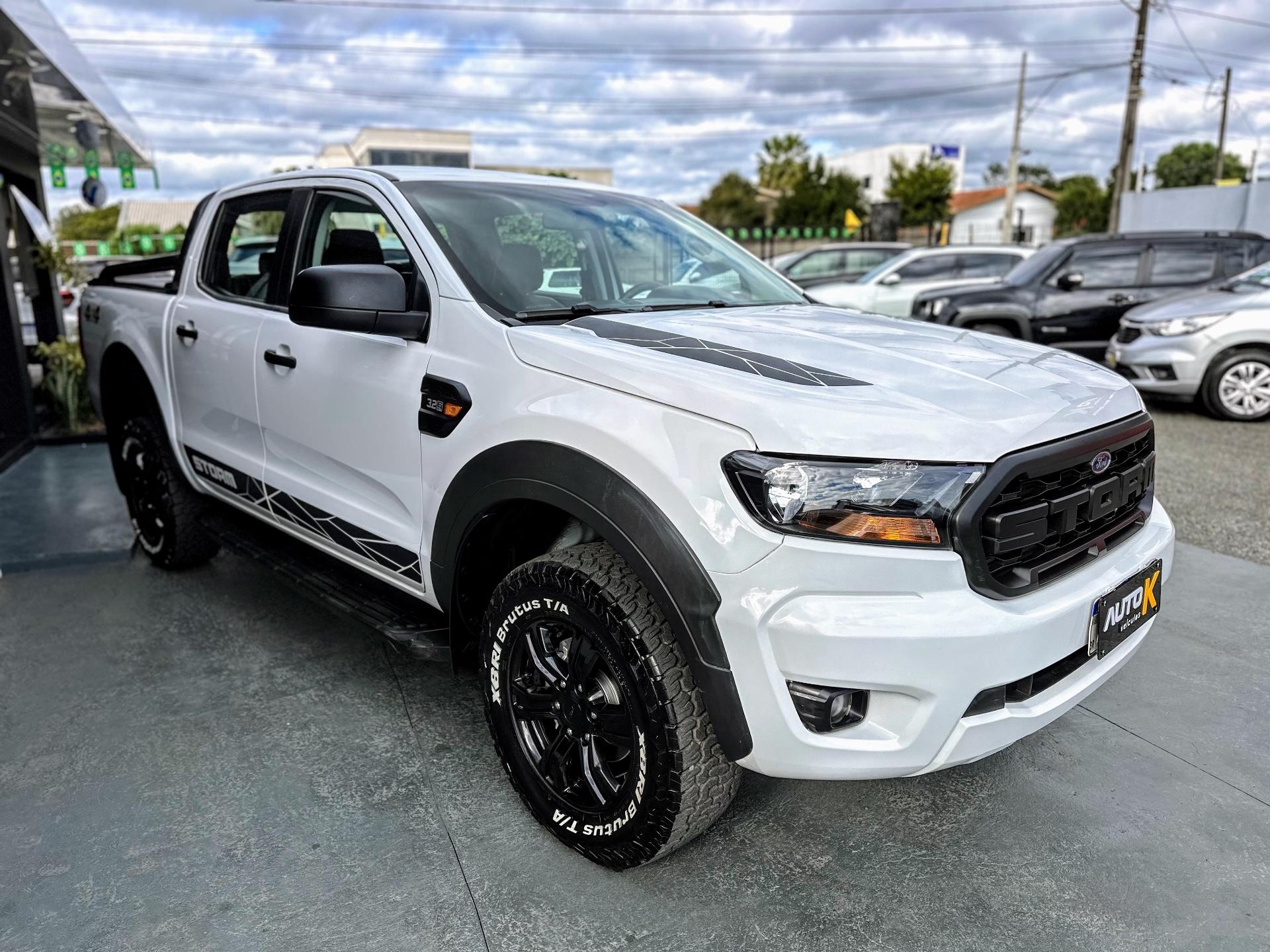 Foto numero 3 do veiculo Ford Ranger /  XLS4STMA32 - Branca - 2022/2023